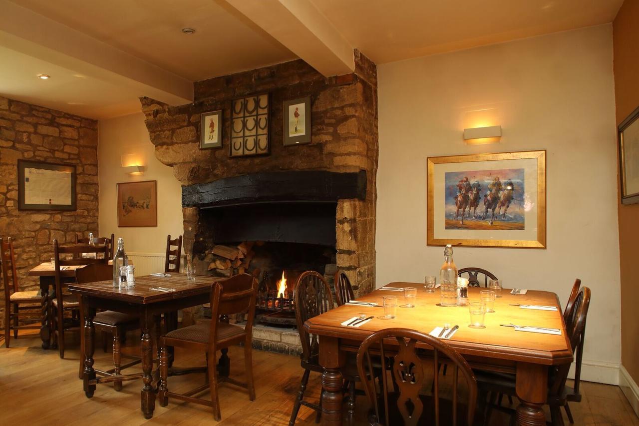 Horse And Groom Moreton-in-Marsh Εξωτερικό φωτογραφία